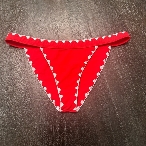 Lovers And Friends Adrift Swim Bikini Bottom in Fiery Red Sz M - Picture 3 of 5